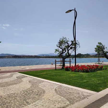 Seaside Casa Carla E Casa Andrea 아파트 올비아